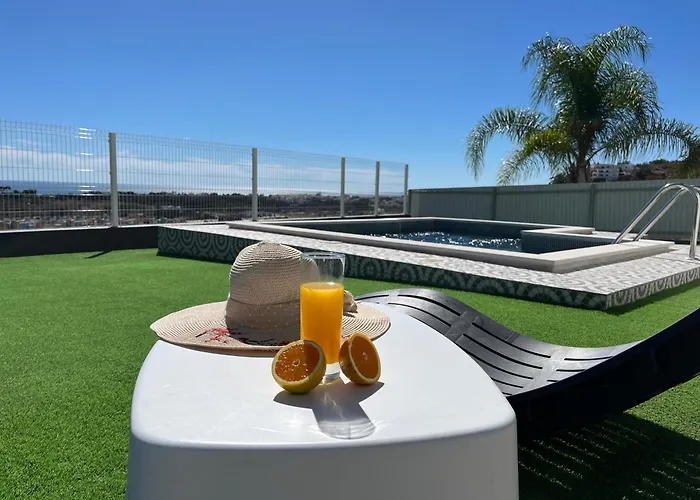 Lägenhet Ocean View By Charmes A